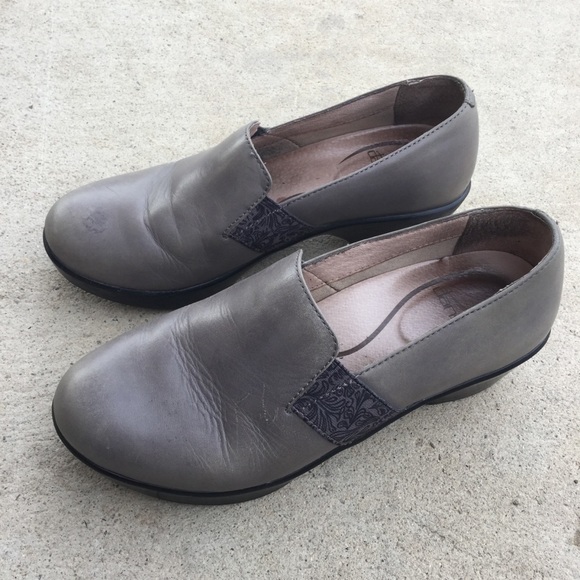 Dansko Jessica Gray Nappa Leather Professional Heel Loafer Clogs - Picture 2 of 11